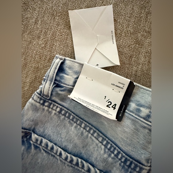 NWT* 90s Boyfriend Distressed KanCan jeans size 1/24 - Picture 6 of 8